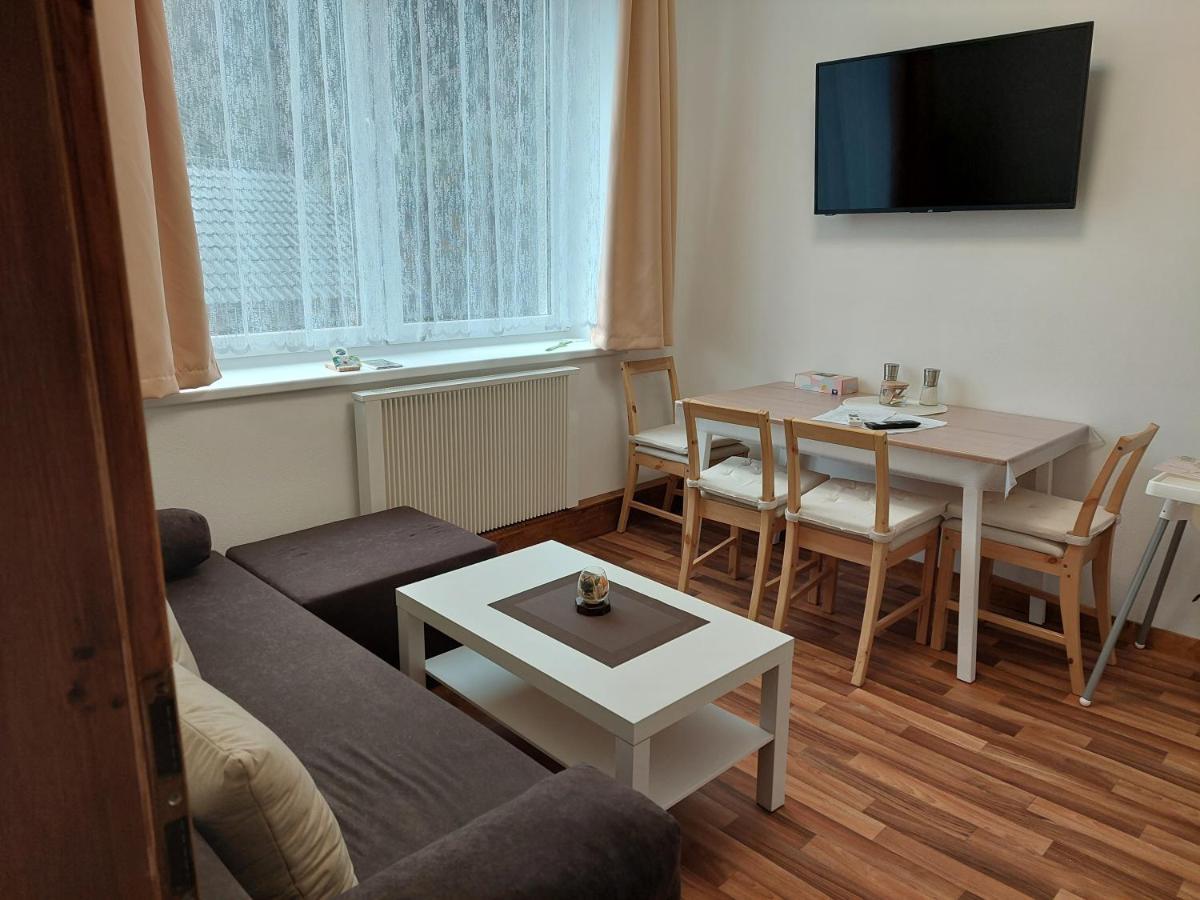 Kopretina Apartment Cerne Udoli Bagian luar foto